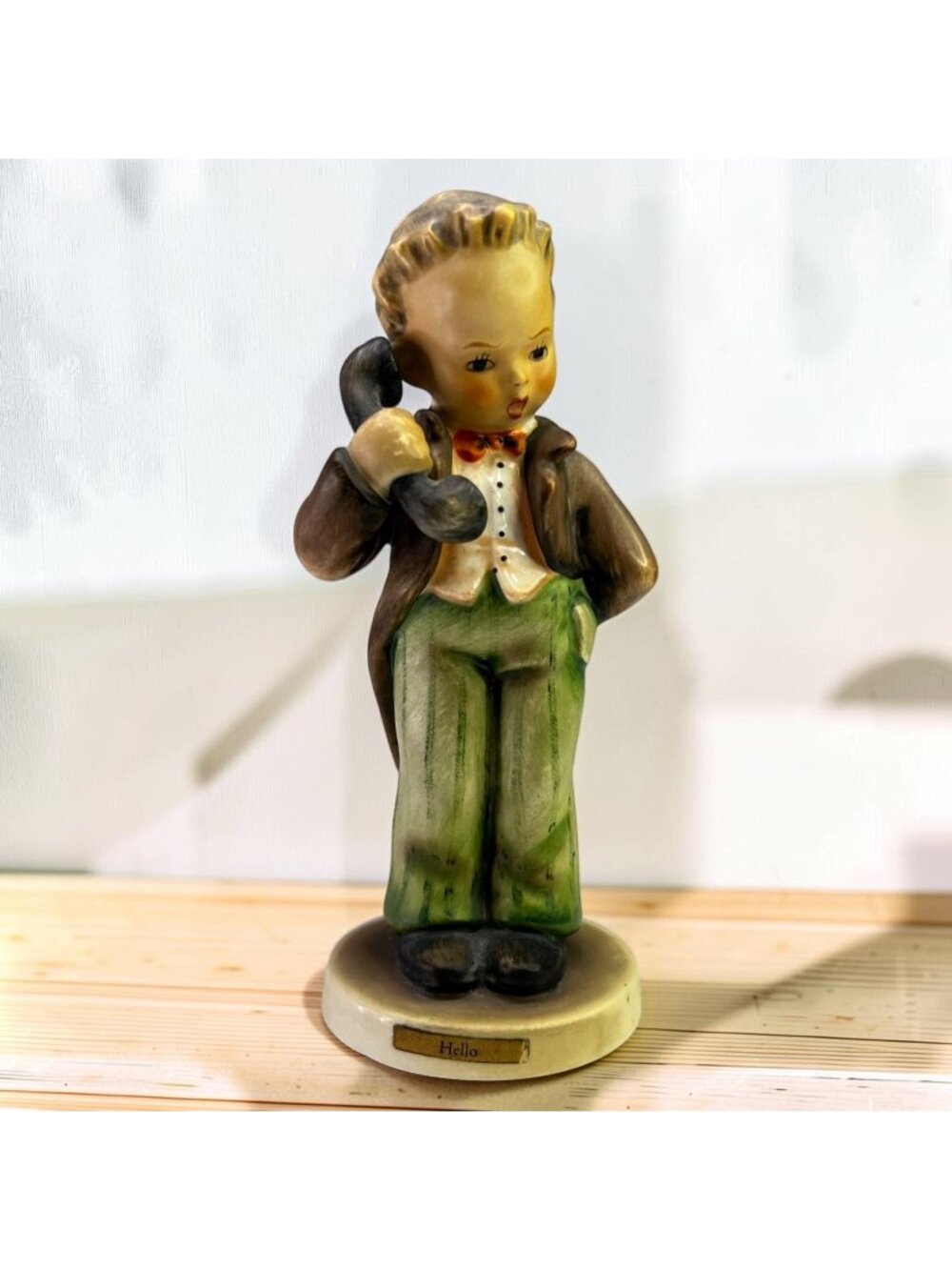 Vintage Goebel Hello Hummel Figurine HUM 124/0 TMK-3 West Germany 1970s